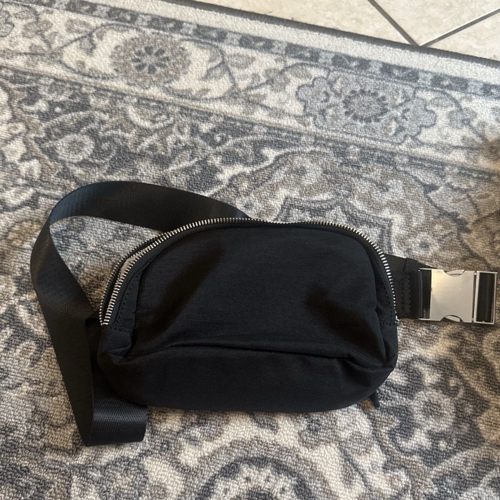 Stylish Black women  Bag